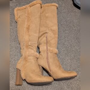 New York & Company Camel Heeled Boots